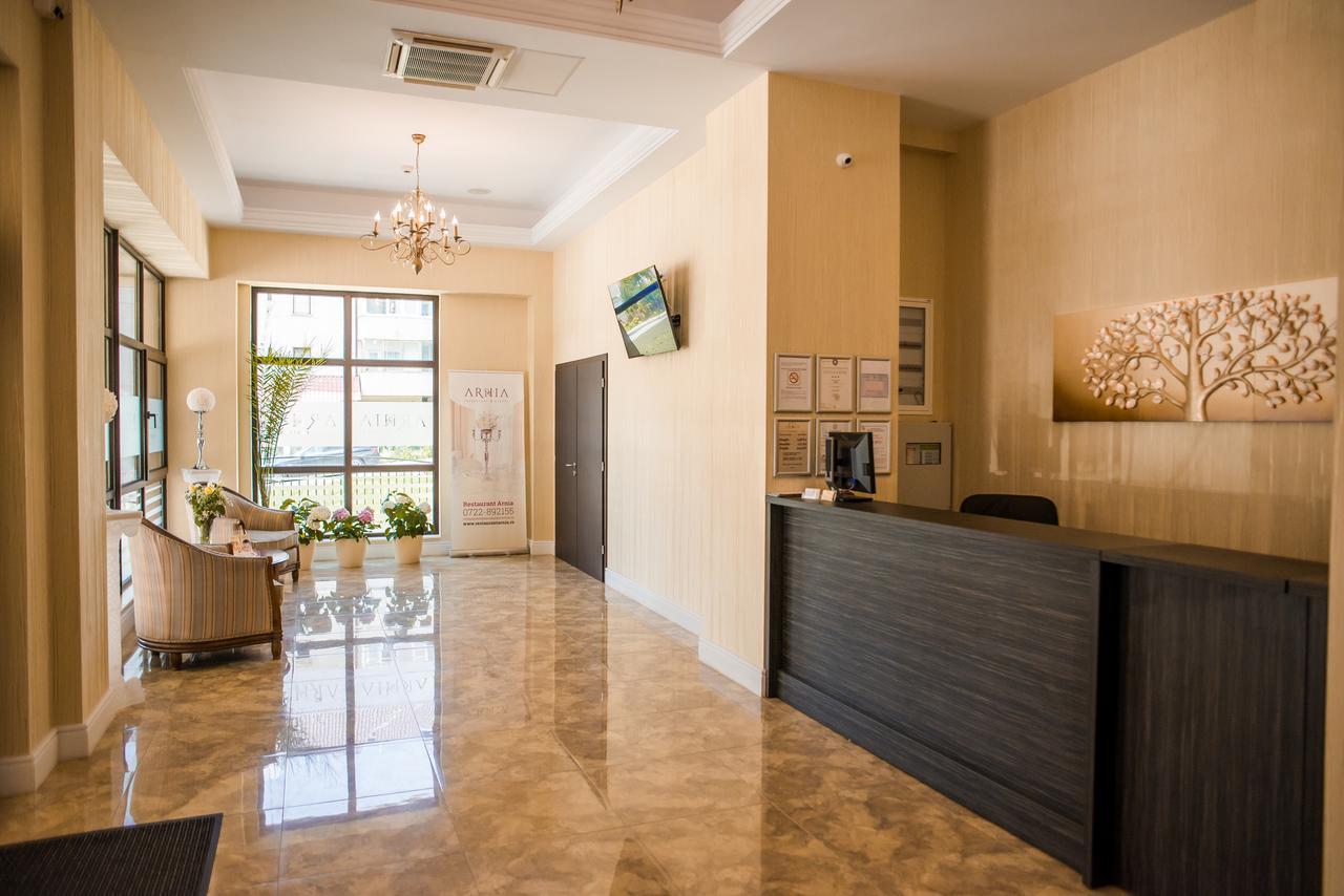 יאשי Hotel Arnia מראה חיצוני תמונה